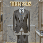 Terno Cinza Escuro Risca de giz