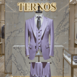 Terno Violeta Saint Lazare gola pontuda